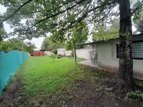 LOTE EN VENTA GONNET ENTRE CAMINOS