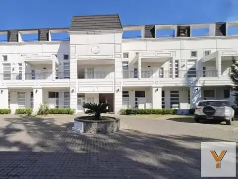 Departamento en venta - 2 Dormitorios 2 Baños - Pilar