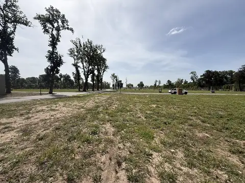 Lote en esquina - La Estela - Pilar - G.B.A. Zona Norte