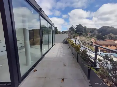 SEMIPISO DE 3/4 AMB CON TERRAZA PROPIA EN EL BAJO DE VI.LO