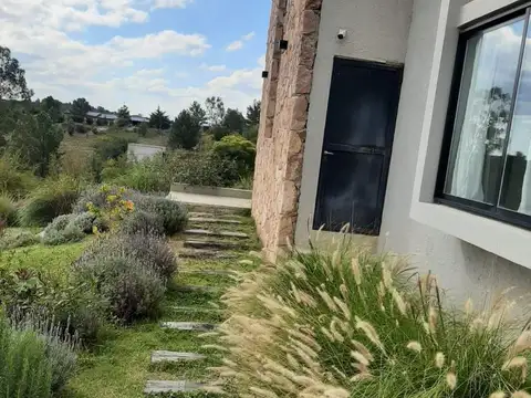 Casa en Venta en La Cumbre, USD 350.000