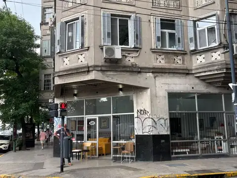 San Juan al 1600 (LOCAL EN ESQUINA)