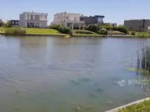 LOTE EN VENTA EN BARRIO PUERTOS - RIBERAS- MAROTO PROPIEDADES