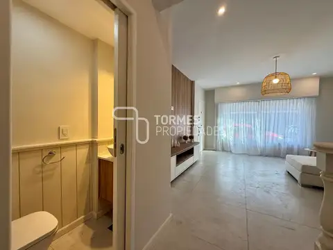 Depto Tipo Casa en Venta con 1 cocheras