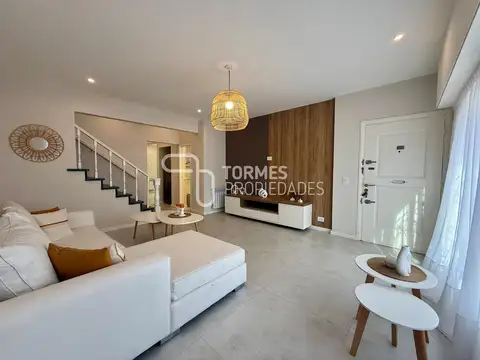 Depto Tipo Casa en Venta de 4 ambientes