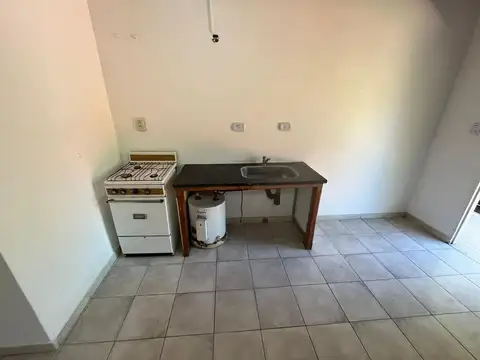 Departamento en Alquiler en Del Viso, $ 400.000