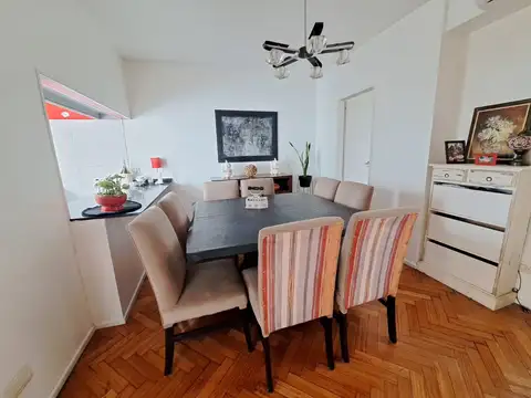 DEPARTAMENTO DE  4 AMB - 74 MTS 2 BAÑOS UBICADO A 1 CUADRA DE AV CALLAO