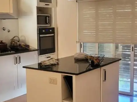VENTA PROPIEDAD EN ESQ. SAN MARTIN Y BOUQUET ROLDAN