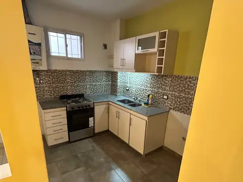 Depto Tipo Casa en Alquiler en Villa Luro, $ 790.000
