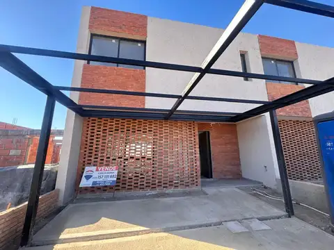 VENTA DUPLEX 3 DORM 3 BAÑOS EN PAMPAS DE MANANTIAL