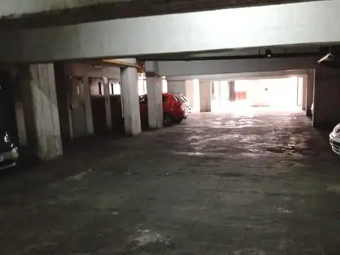 Cochera a la venta