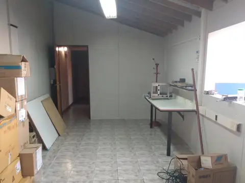 Galpon en Venta en Lomas De Zamora, USD 149.900