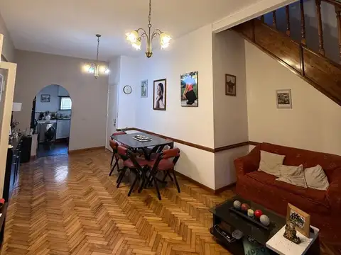 Depto Tipo Casa en Venta de 3 ambientes