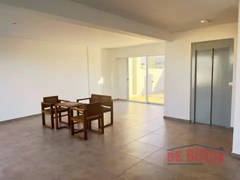 Departamento en Venta con 1 cocheras