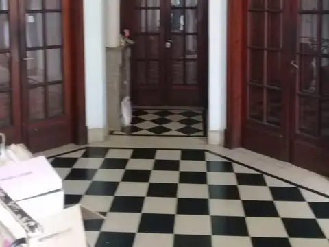 Depto Tipo Casa 9 ambientes con 2 baños