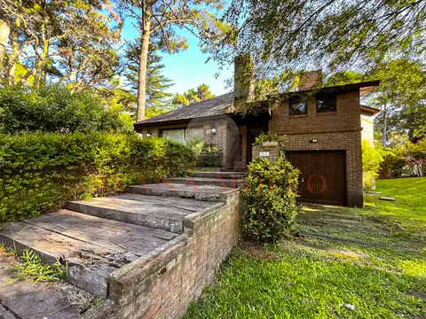 CASA EN VENTA EN CARILÓ, PINAMAR - MOLLE 926
