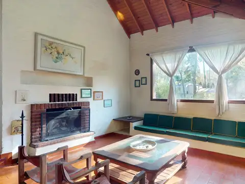 Casa 4 ambientes con 3 baños