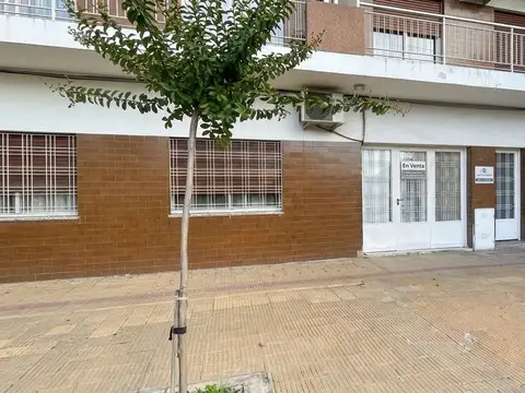 CASA EN VENTA MAS PH RINGUELET