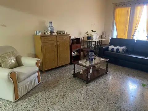 10 e/ 518 y 519 1300