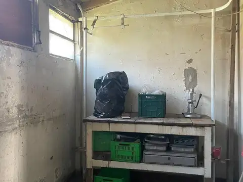 Local en Venta 60 años