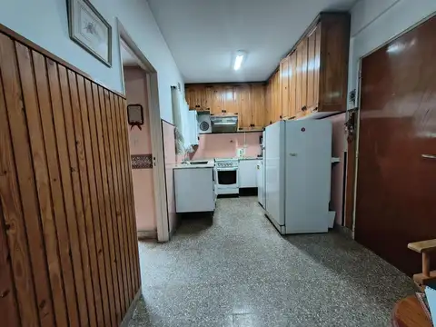 VENTA DEPARTAMENTO 4 AMBIENTES OLIVOS CENTRO