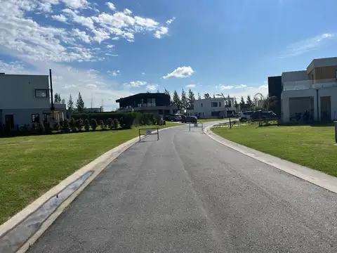 Terreno en Venta en Dique Luján, USD 170.000
