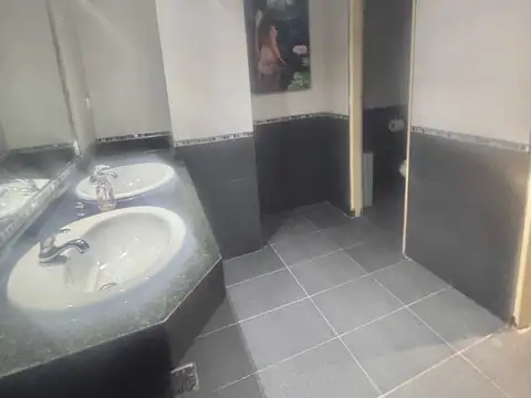 Hotel en San Nicolás, 34 habitaciones monoambientes