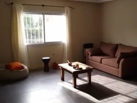 Casa - Venta - Argentina, Malvinas Argentinas - Renacimiento 4008