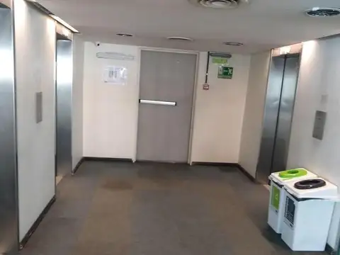 Oficina en Venta al Oeste