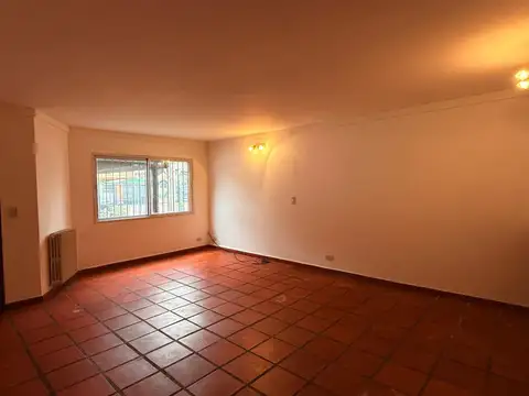 Casa en Alquiler de 3 dormitorios