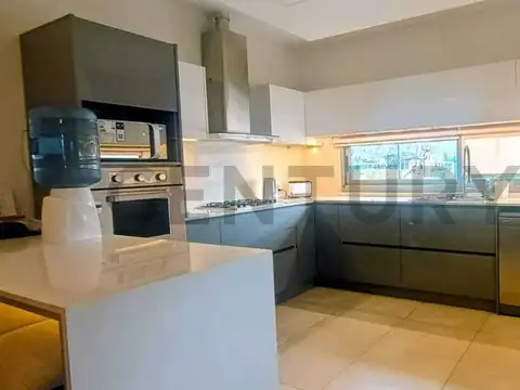 Casa en Venta en El Challao, USD 280.000