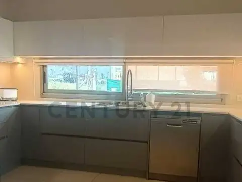 Regalado Olguín 100, Piso 0