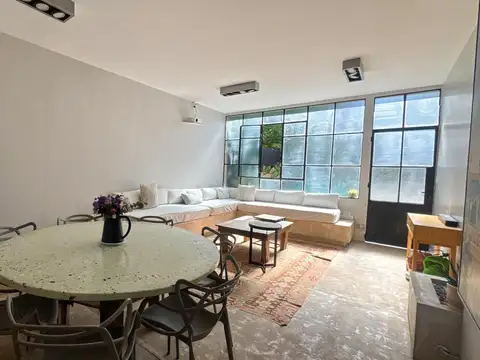 Depto Tipo Casa 3 ambientes con 2 baños