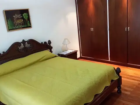 Casa en Alquiler Temporal de 6 dormitorios