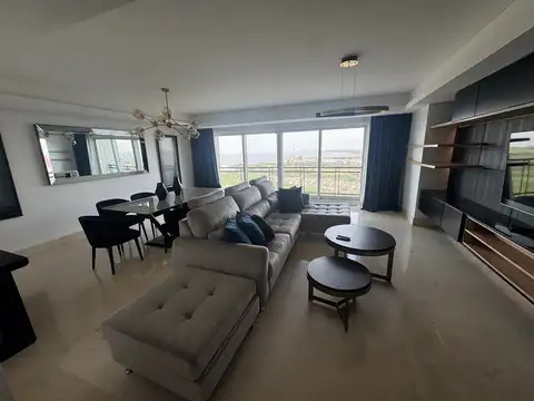 Departamento en Alquiler de 4 ambientes