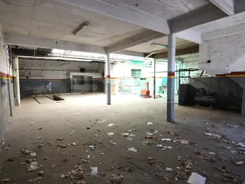 Local de 13x21 - IDEAL TALLER O GOMERIA - Beccar