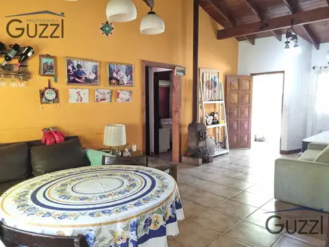 Casa en Venta en Manuel Alberti, USD 170.000