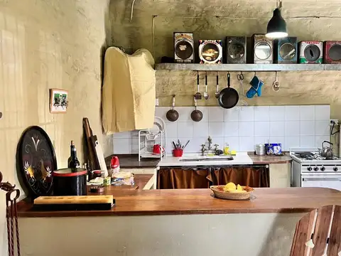 Casona antigua en zona Termas San José