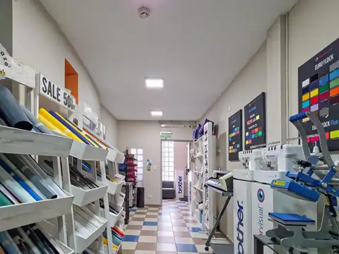 Galpon en Venta en Chacarita, USD 650.000