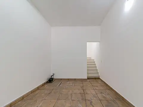 Depto Tipo Casa en Venta en Ciudadela, USD 99.000