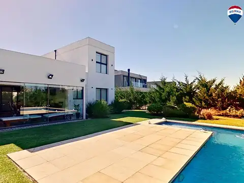 VENTA CASA 4 AMBIENTES PILETA CANNING LA ALAMEDA