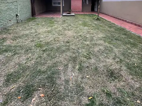 Depto Tipo Casa en Venta de 2 ambientes