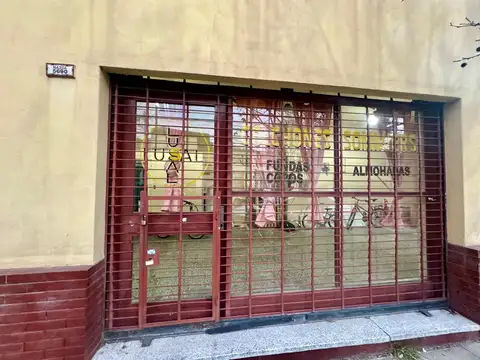 Local en Alquiler en Villa Pueyrredón, $ 700.000
