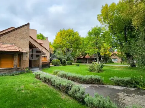 Casa en Alquiler de 6 dormitorios