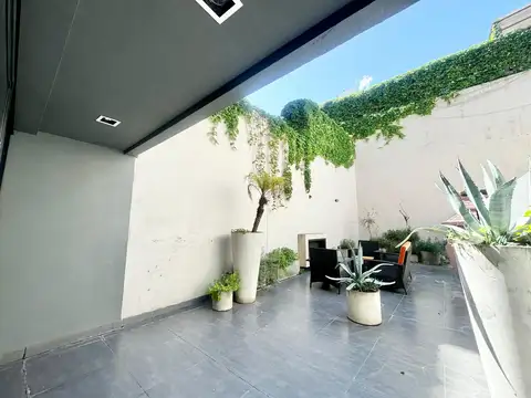 Departamento de categoria con Patio ideal alquiler temporal en Palermo.