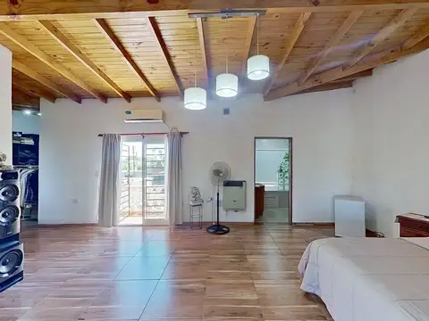 Casa 6 ambientes con 3 baños