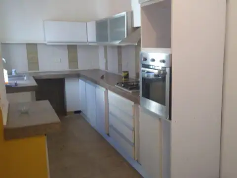 Casa de Pasillo Dias Velez 247 bis