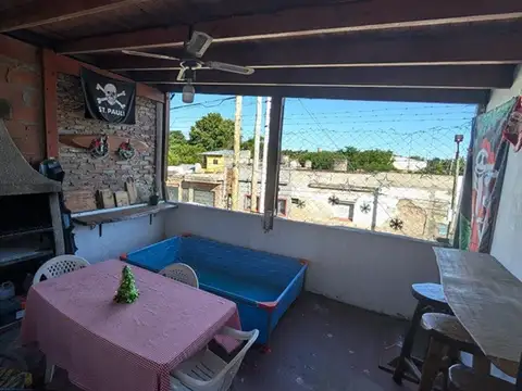 Depto Tipo Casa 3 ambientes con 1 baño