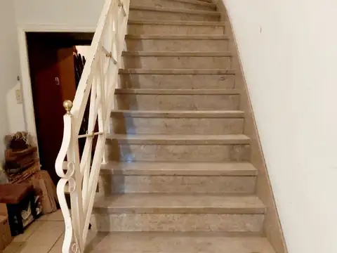 IDEAL INVERSOR! VENTA EN BLOK EDIFICIO MULTIFAMILIAR SIN SUBDIVIDIR A REFACCIONAR LOTE 8.66X21.83