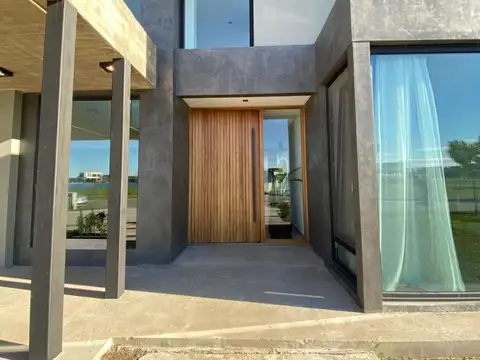Casa En Venta En Villalobos, Pueblos Del Plata 429 L
